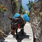 Дом отдыха Estate4home - Goat Path